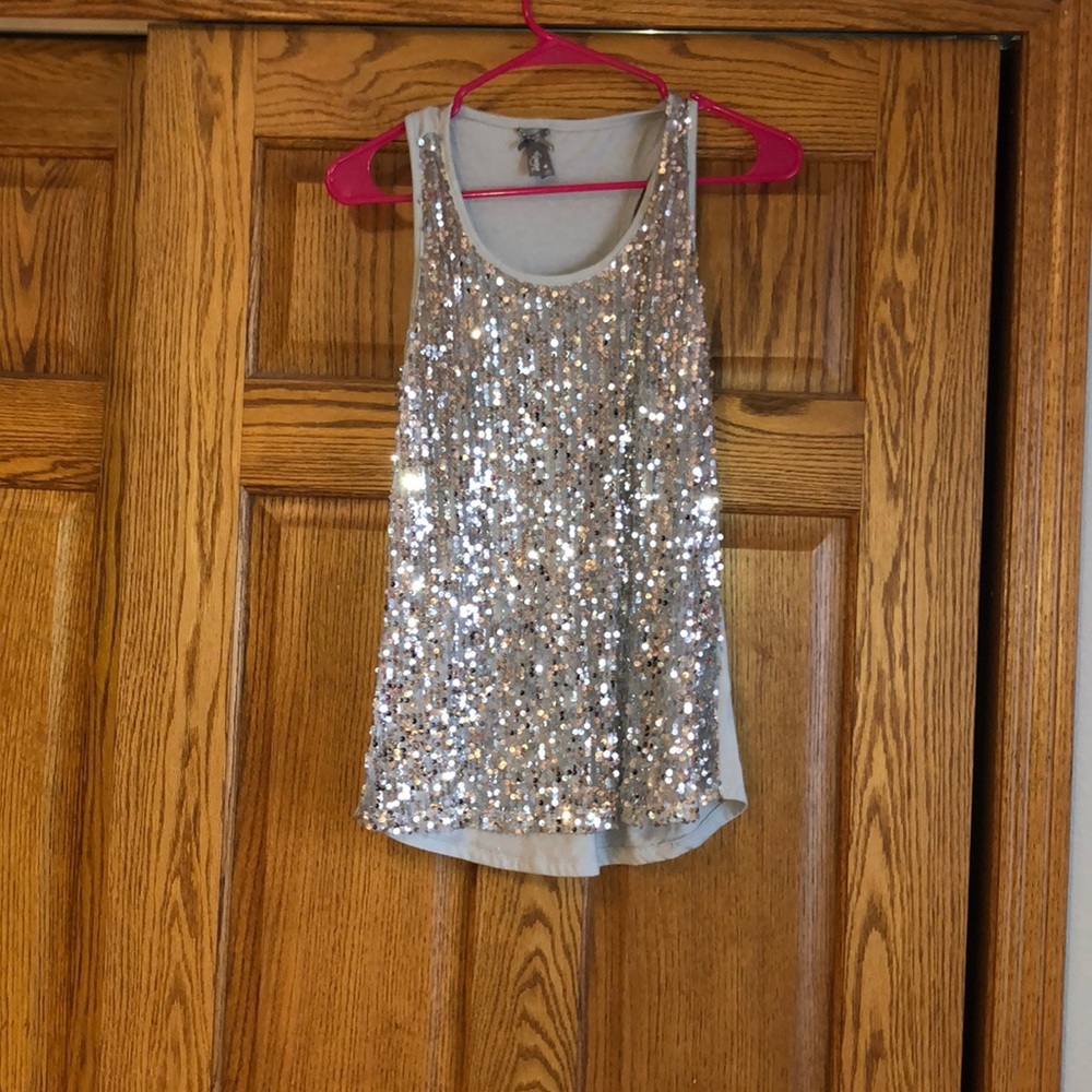 Sparkly Vanity tank-top